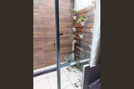 9_photo/94cf204573.7a37549eceeba21f-ATLAS-d2e9bf9f-a77d-44e3-a3f8-fb57fa5c8ddd.jpg de casa à venda com 3 quartos, 83m² em Jardim Santa Gertrudes, Jundiaí