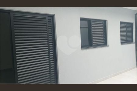 5_photo/94cf2056e7.bd2dffe6b68feeb7-ATLAS-0ae57cdf-81a5-4532-94bd-b5a6a6d729ac.jpg de casa à venda com 3 quartos, 90m² em Jardim Marambaia II, Jundiaí