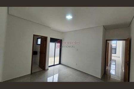 2_photo/94cf2057eb.20b1407c08fdccdc-ATLAS-02afcb94-3170-4d5a-ae90-07a7e9a04bcc.jpg de casa à venda com 3 quartos, 93m² em Jardim Marambaia, Jundiaí