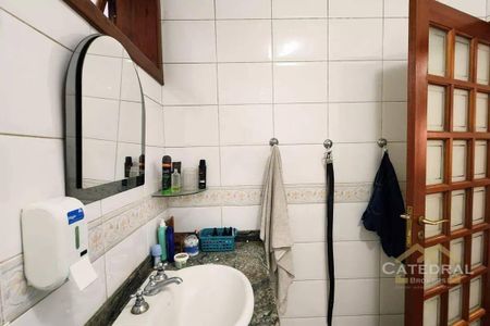 4_photo/94cf20584b.9fde2b1beaf38236-ATLAS-7b050e9a-dff6-4d5c-b59b-0a2c3e9600fb.jpg de casa à venda com 3 quartos, 214m² em Jardim Santa Gertrudes, Jundiaí