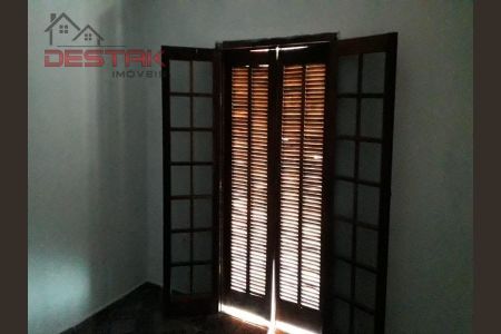 12_photo/94cf2090f3.2d0f88dd1dddff54-ATLAS-d66c6a79-5cc2-412c-b351-4e0152c3d369.jpg de casa à venda com 3 quartos, 250m² em Jardim das Palmeiras, Várzea Paulista