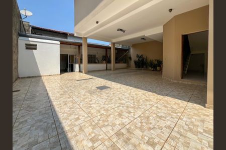 7_photo/94cf20d309.9f73e101bd22bb98-ATLAS-d720f4e4-51e5-440c-97dd-9ed25566ffc1.jpg de casa à venda com 3 quartos, 275m² em Vila M Genoveva, Jundiaí