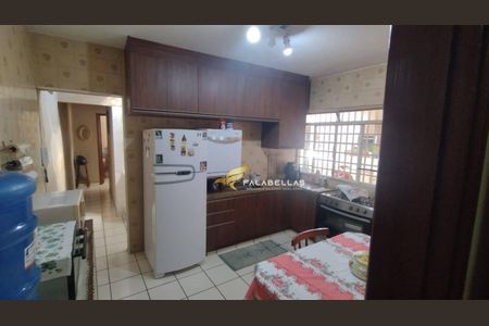 6_photo/94cf20d71f.49c40a4e0c1b1036-ATLAS-b03d5fda-dadb-40fd-bca4-dcdf9464177d.jpg de casa à venda com 2 quartos, 150m² em Vila Sao Paulo, Jundiaí