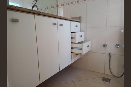 33_photo/94cf20d8b5.bdf1def5ceb5107f-ATLAS-15839ab1-9df1-4abe-8ee5-3bf97fe3dd8b.jpg de casa à venda com 3 quartos, 246m² em Jardim do Lago, Jundiaí