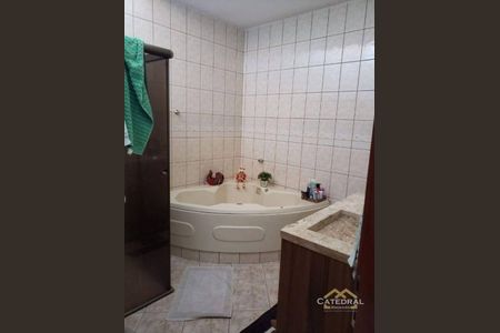 15_photo/94cf20dc07.9fde2b1beaf38236-ATLAS-37627507-2eb0-460f-b57d-a7d80f6875c9.jpg de casa à venda com 3 quartos, 180m² em Jardim do Lago, Jundiaí