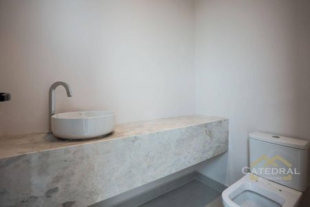 5_photo/94cf2109af.9fde2b1beaf38236-ATLAS-2ab5c967-c2a9-4c83-804c-46d8e1238ee5.jpg de casa de condomínio à venda com 4 quartos, 348m² em Aglomeração Urbana de Jundiaí, Jundiaí