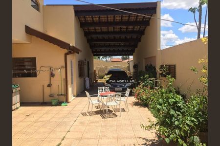 8_photo/94cf2128f7.ceff8192393c33de-ATLAS-7f134ca0-e329-4323-a21d-a7dca4e83a49.jpg de casa à venda com 3 quartos, 220m² em Jardim Estadio, Jundiaí