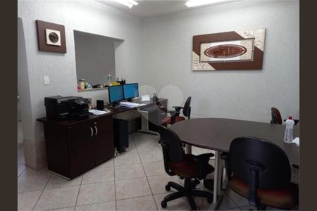 6_photo/94cf212aa9.59abdc00308a7dc6-ATLAS-83d8e9da-77f1-464a-9557-629bd3d03b62.jpg de casa à venda com 6 quartos, 176m² em Jardim Estadio, Jundiaí