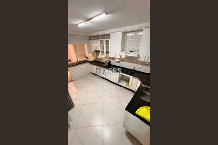 5_photo/94cf212aef.b9d02a50e1fa92c4-ATLAS-34eaeb75-809a-493d-8999-a56e578096a6.jpg de casa para alugar com 3 quartos, 320m² em Jardim do Lago, Jundiaí