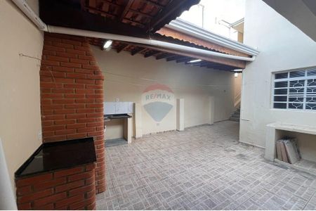 8_photo/94cf212b03.ce8cc74eeaa87803-ATLAS-6d1b9935-719f-435e-a2cb-ab3b3f95b4c1.jpg de casa para alugar com 3 quartos, 143m² em Vila Progresso, Jundiaí