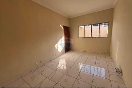 3_photo/94cf212b03.ce8cc74eeaa87803-ATLAS-9736b8f8-0020-4d41-b784-73bb28e0acd5.jpg de casa para alugar com 3 quartos, 143m² em Vila Progresso, Jundiaí