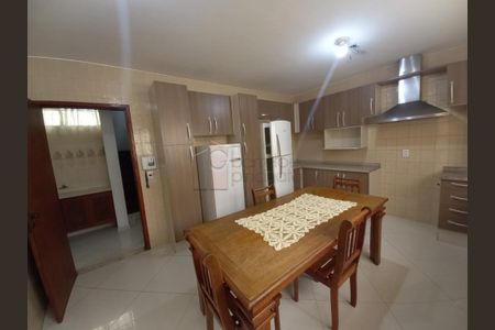 10_photo/94cf213111.cf89bea469e66cd1-ATLAS-f77221fa-cf1a-436d-a9fc-7e4c74c862d3.jpg de casa à venda com 4 quartos, 350m² em Vila Angelica, Jundiaí