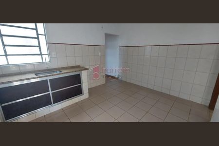 5_photo/94cf2135d5.d70e7eae2b930113-ATLAS-ee750e43-c8eb-43a0-a546-50b6f38c15fe.jpg de casa à venda com 2 quartos, 129m² em Vila Salermo, Jundiaí