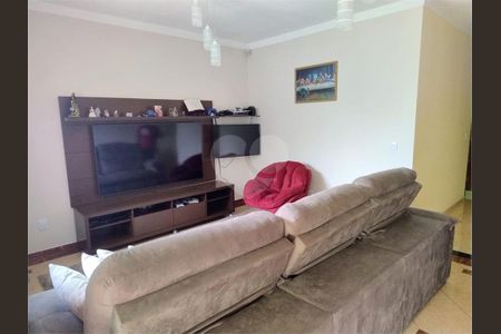 4_photo/94cf213ee3.dc8bbd111761e841-ATLAS-5453c804-87f4-496c-9044-99dcc593be4e.jpg de casa à venda com 2 quartos, 170m² em Jardim Martins, Jundiaí