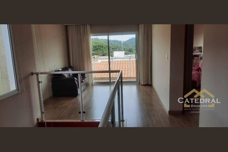 5_photo/94cf214047.9fde2b1beaf38236-ATLAS-59ea56db-a61d-4024-96e1-7d7ef0b97f6c.jpg de casa à venda com 3 quartos, 234m² em Vila Maringa, Jundiaí