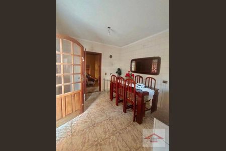 4_photo/94cf21421f.db20ad0f7650a763-ATLAS-5d24d0ee-79a7-42e4-a6de-ee240da5803b.jpg de casa à venda com 3 quartos, 187m² em Jardim Copacabana, Jundiaí