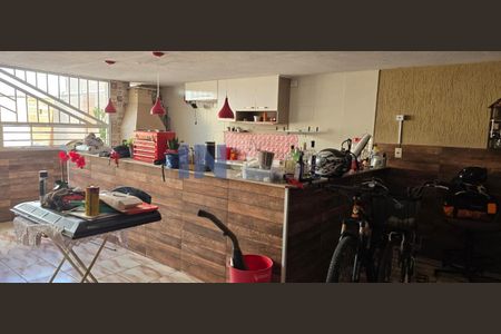 5_photo/94cf21476d.9803aeba41cbaf1e-ATLAS-2a38c2c2-3c35-4523-bf39-e0481d46c614.jpg de casa à venda com 3 quartos, 325m² em Vila Josefina, Jundiaí