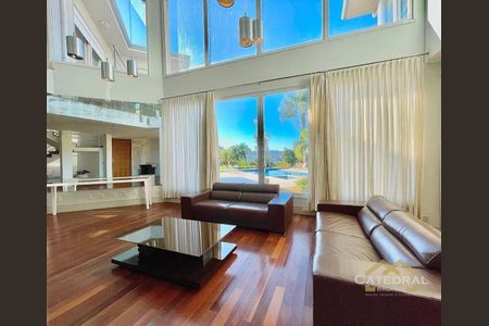 2_photo/94cf24131b.b7a28b76476596d7-ATLAS-08100eda-98b8-4141-aabd-e2473996b85b.jpg de casa à venda com 6 quartos, 1000m² em Aglomeração Urbana de Jundiaí, Jundiaí