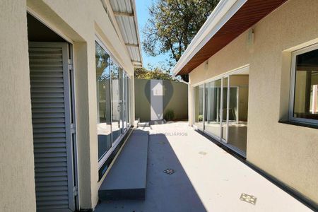 3_photo/94cf2424fd.ae537c11cfa6cc3a-ATLAS-0b3c3602-180c-4c90-9e26-8d2dce27125f.jpg de casa para alugar com 4 quartos, 490m² em Jardim das Samambaias, Jundiaí