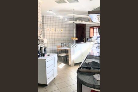 8_photo/94cf24250d.598c66e7e5047e83-ATLAS-55c564a7-18cc-4eb2-ac35-860b0c8e11e4.jpg de casa à venda com 3 quartos, 500m² em Jardim Samambaia, Jundiaí