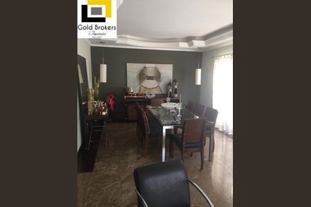 5_photo/94cf242511.0e64aa6a307f301b-ATLAS-0cf51128-fa60-4b77-b132-0fd7d418e285.jpg de casa à venda com 3 quartos, 412m² em Jardim das Samambaias, Jundiaí