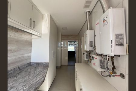 61_photo/94cf2425e1.b714fff9100266a0-ATLAS-bc41ab33-27d4-45e1-a9ef-9971f45b5f9a.jpg de apartamento para alugar com 4 quartos, 232m² em Jardim das Samambaias, Jundiaí