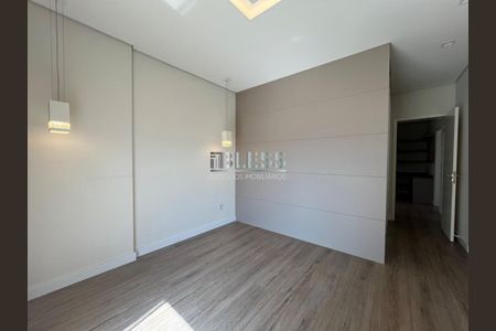 47_photo/94cf2425e1.b714fff9100266a0-ATLAS-d56a160a-7930-4a8e-81db-987ea68e5b8d.jpg de apartamento para alugar com 4 quartos, 232m² em Jardim das Samambaias, Jundiaí