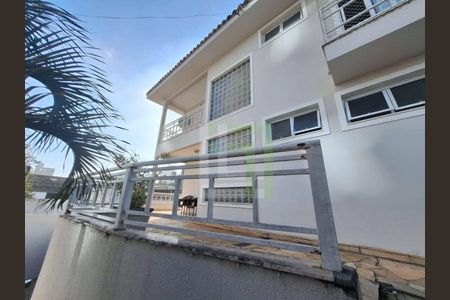 11_photo/94cf24279b.929e80df48862145-ATLAS-958b4aff-1cac-4ffe-8c6f-c35842a6b4e2.jpg de casa à venda com 3 quartos, 270m² em Jardim Ana Maria, Jundiaí