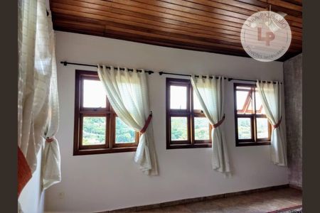 2_photo/94cf242885.31f8faead97f4406-ATLAS-1fa8a3a0-76d3-4f0f-9941-2d52c1c8bde5.jpg de casa à venda com 3 quartos, 253m² em Jardim Samambaia, Jundiaí