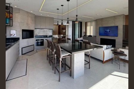 8_photo/94cf2428b3.3714cccd63f8fe2d-ATLAS-a2033cb8-97e5-4c2f-8f7a-9463df3eb9e4.jpg de casa à venda com 4 quartos, 451m² em Jardim das Samambaias, Jundiaí