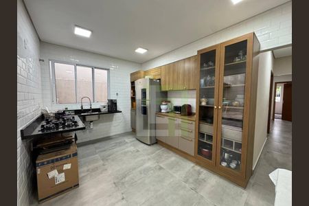 7_photo/94cf242c63.18d35e9b3b089d06-ATLAS-abba91c4-ebea-435f-bb0a-2630c59c08d5.jpg de casa à venda com 2 quartos, 93m² em Jardim Trevo, Jundiaí