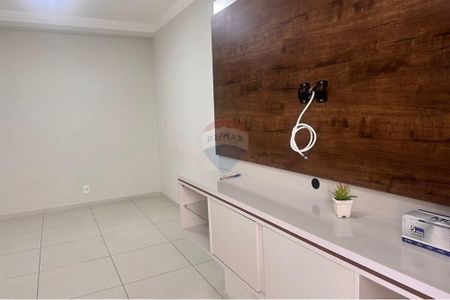 5_photo/94cf242f49.4c81b0e43f9549c0-ATLAS-e999c063-49d6-4fbb-a0d3-7620b3bb3c97.jpg de apartamento para alugar com 2 quartos, 51m² em Jardim das Samambaias, Jundiaí