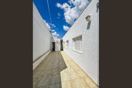 11_photo/94cf24306d.e32b511dab847c4b-ATLAS-73058e2a-cb6c-40c9-8712-bc2bec8f4b25.jpg de casa à venda com 3 quartos, 195m² em Jardim das Samambaias, Jundiaí