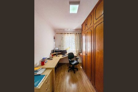 18_photo/94cf24306d.e32b511dab847c4b-ATLAS-b4028711-8f36-41f7-ba4b-96a771668c49.jpg de casa à venda com 3 quartos, 195m² em Jardim das Samambaias, Jundiaí