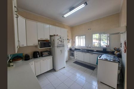 16_photo/94cf243101.a49e91fd3ceb7e6d-ATLAS-0a5a042d-be88-496a-b195-1522e42bea76.jpg de casa à venda com 3 quartos, 303m² em Jardim das Samambaias, Jundiaí
