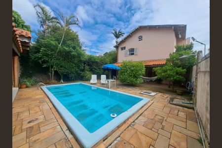 6_photo/94cf243101.a49e91fd3ceb7e6d-ATLAS-2e370787-9b88-43d0-9073-9eabd698bfb2.jpg de casa à venda com 3 quartos, 303m² em Jardim das Samambaias, Jundiaí