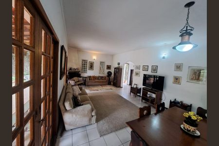 7_photo/94cf243101.a49e91fd3ceb7e6d-ATLAS-364f02cf-31b1-48f6-a54c-8eef5967e57c.jpg de casa à venda com 3 quartos, 303m² em Jardim das Samambaias, Jundiaí