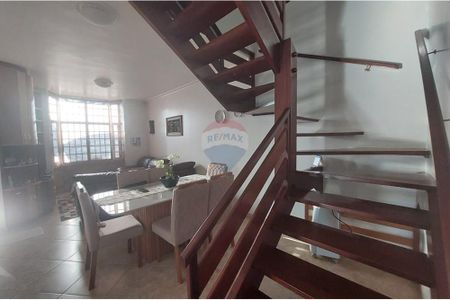 12_photo/94cf24312f.7a84f7ff2c106b4f-ATLAS-6df5989b-2e04-42ee-a220-40decc2ecd11.jpg de casa à venda com 3 quartos, 202m² em Jardim Quintas das Videiras, Jundiaí