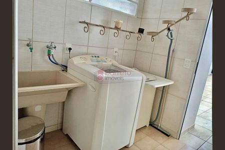 4_photo/94cf243263.413b54f4bf74f905-ATLAS-e4f2feca-747c-4f8b-aeac-4440364af7f7.jpg de casa à venda com 4 quartos, 163m² em Jardim das Samambaias, Jundiaí