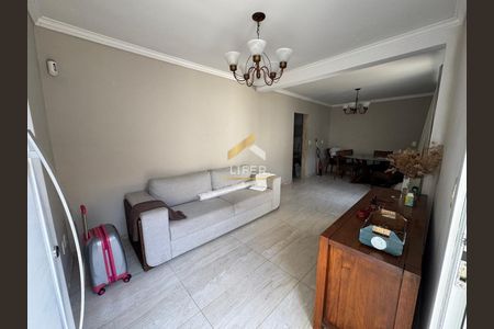 10_photo/94cf2432ed.2f17fcd7120d6b6b-ATLAS-52af9181-6573-4e02-af85-0e2102334d5f.jpg de casa à venda com 4 quartos, 250m² em Gramadão, Jundiaí