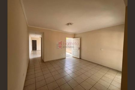 6_photo/94cf24334f.caf6c04f909f2ef2-ATLAS-db9e03f0-5d46-4337-9dee-6c6a603e0b2d.jpg de casa à venda com 3 quartos, 162m² em Horto Santo Antonio, Jundiaí