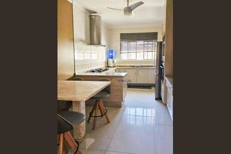 11_photo/94cf2436b5.f8910bf268b5bc3b-ATLAS-6b83c4e3-0d99-45db-8f0b-956ea4a36d64.jpg de casa à venda com 3 quartos, 390m² em Jardim Quintas das Videiras, Jundiaí