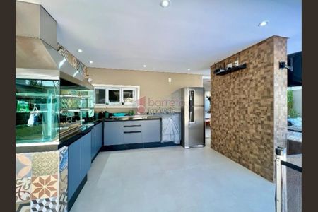 2_photo/94cf2437df.c48605cdb8fb1680-ATLAS-277dfa5f-9a3f-411e-babb-0301ee0baff1.jpg de casa à venda com 4 quartos, 391m² em Jardim Novo Mundo, Jundiaí