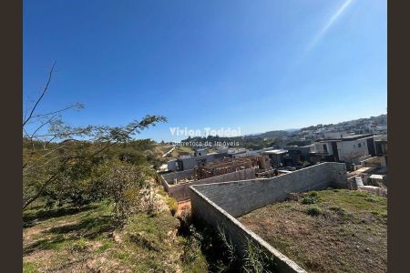 2_photo/94cf2437eb.64ac2371dd04f17e-ATLAS-080c42f4-bee4-4b29-a5e5-948a390f2a7a.jpg de casa à venda com 3 quartos, 241m² em Jardim Novo Mundo, Jundiaí