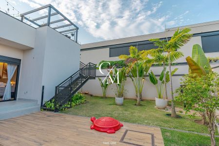 4_photo/94cf243cf3.767e0e785e4eccd5-ATLAS-541a9d1b-1cfb-4769-be1a-b5d26a11e0e7.jpg de casa de condomínio à venda com 3 quartos, 365m² em Jardim das Samambaias, Jundiaí