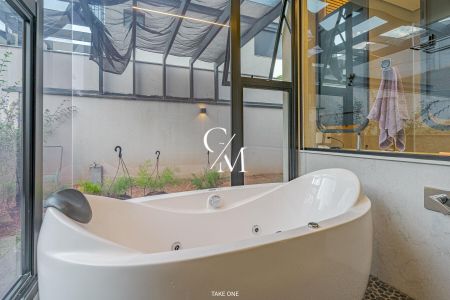 8_photo/94cf243cf3.767e0e785e4eccd5-ATLAS-f5d36733-cdac-43d1-87d8-82bc66e0a3a7.jpg de casa de condomínio à venda com 3 quartos, 365m² em Jardim das Samambaias, Jundiaí