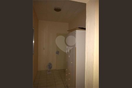 5_photo/94cf244a7b.772af2ee985c3f1f-ATLAS-a0914001-7aee-4b8d-beb3-22b3677a64b5.jpg de casa à venda com 3 quartos, 66m² em Recanto Quarto Centenario, Jundiaí