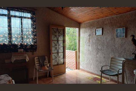 8_photo/94cf2452c1.49c40a4e0c1b1036-ATLAS-7bb7593b-2425-4cd8-9655-90457c444c52.jpg de casa à venda com 2 quartos, 157m² em Gramadão, Jundiaí