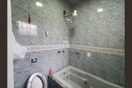 8_photo/94cf25143f.1ec89c7cbdfc8b9a-ATLAS-198810cf-121e-4ea5-9ce3-a405f8870368.jpg de casa à venda com 3 quartos, 270m² em Loteamento Ermida, Jundiaí