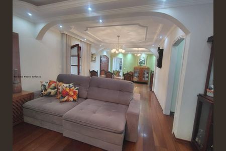 7_photo/94cf2514d5.49c40a4e0c1b1036-ATLAS-a4df27a8-d9ed-4153-a35d-fb816df84d0d.jpg de casa à venda com 4 quartos, 319m² em Jardim Tannus, Jundiaí